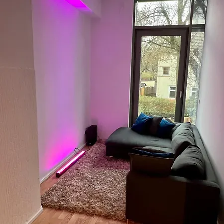 2 Mit Bad Zur Alleinnutzung In Einer Kirche * Essen